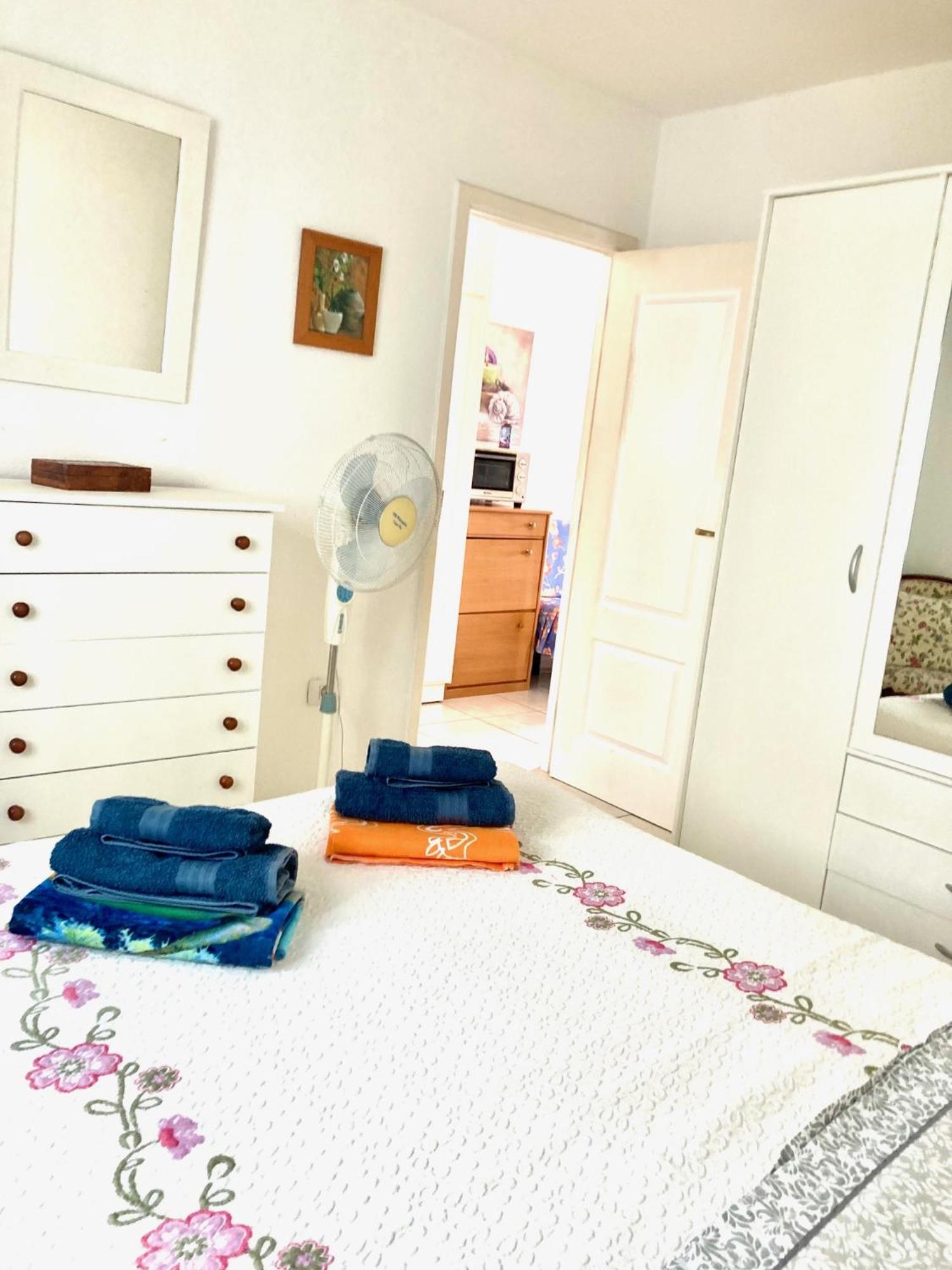 Apartamento en primera línea de playa, céntrico, tranquilo Playa de las Américas Extérieur photo