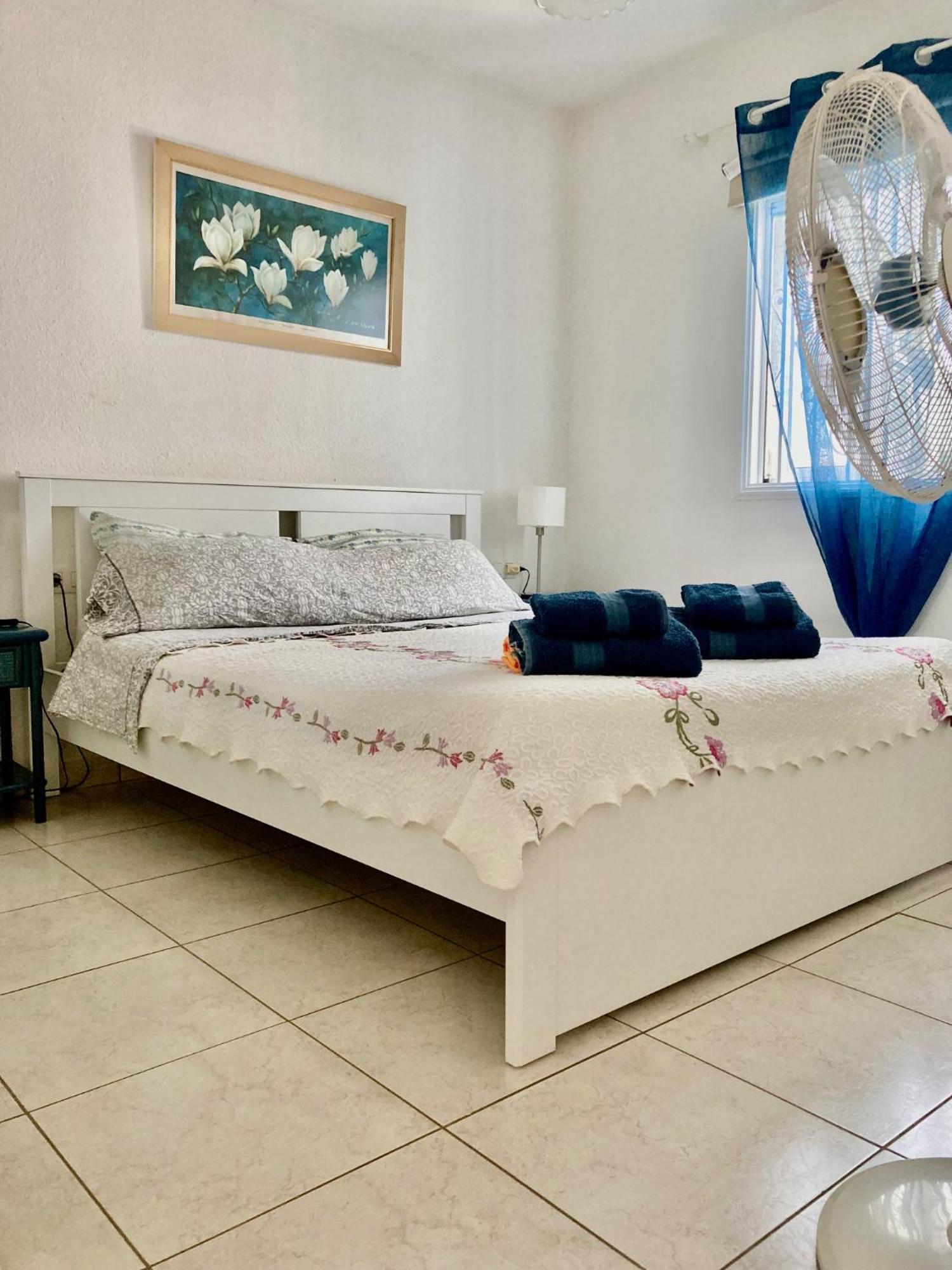 Apartamento en primera línea de playa, céntrico, tranquilo Playa de las Américas Extérieur photo